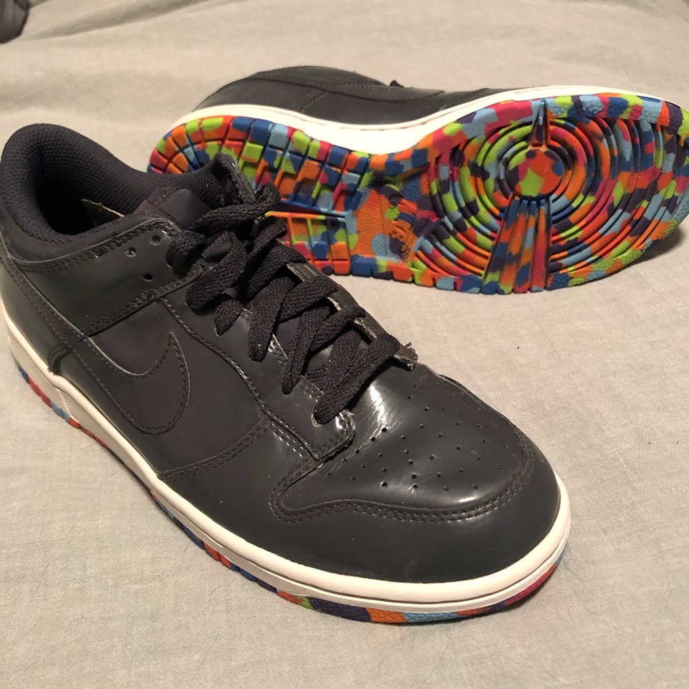 Nike Sneakers with patterned soles
